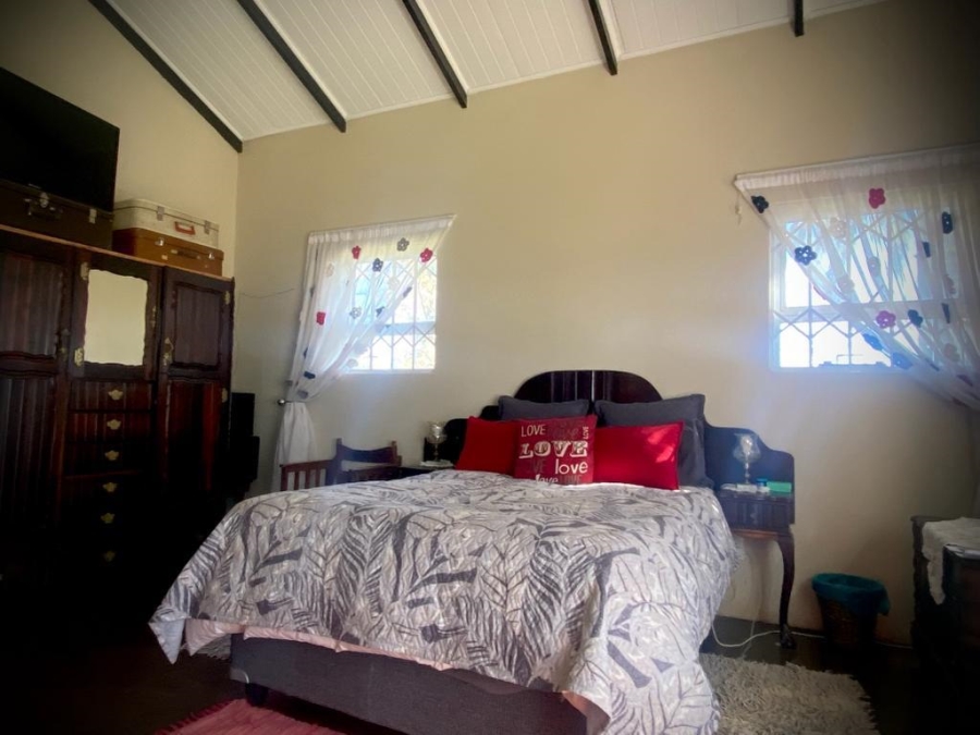 6 Bedroom Property for Sale in Bainsvlei Free State